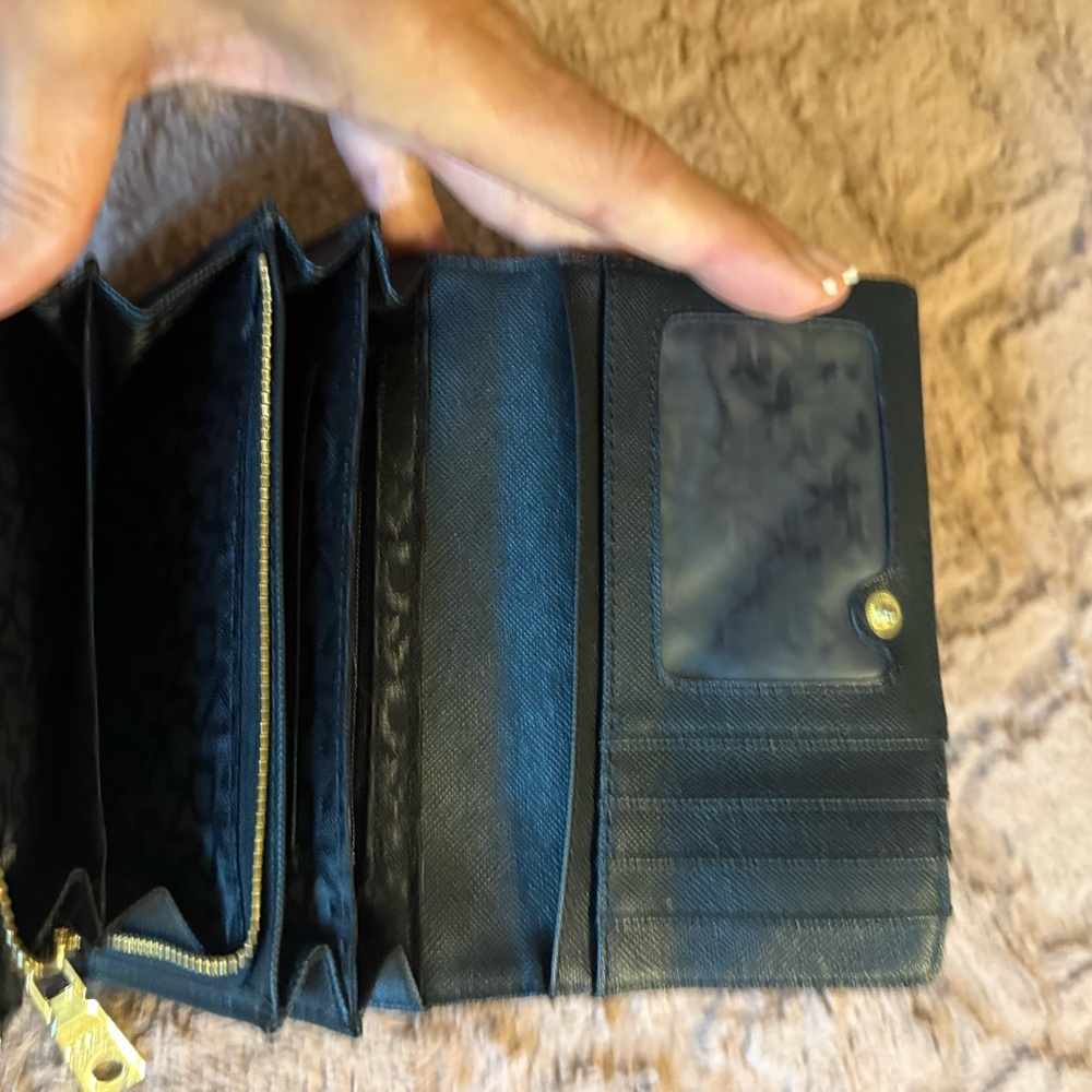 DKNY Black Textured Wallet - Picture 3 of 3